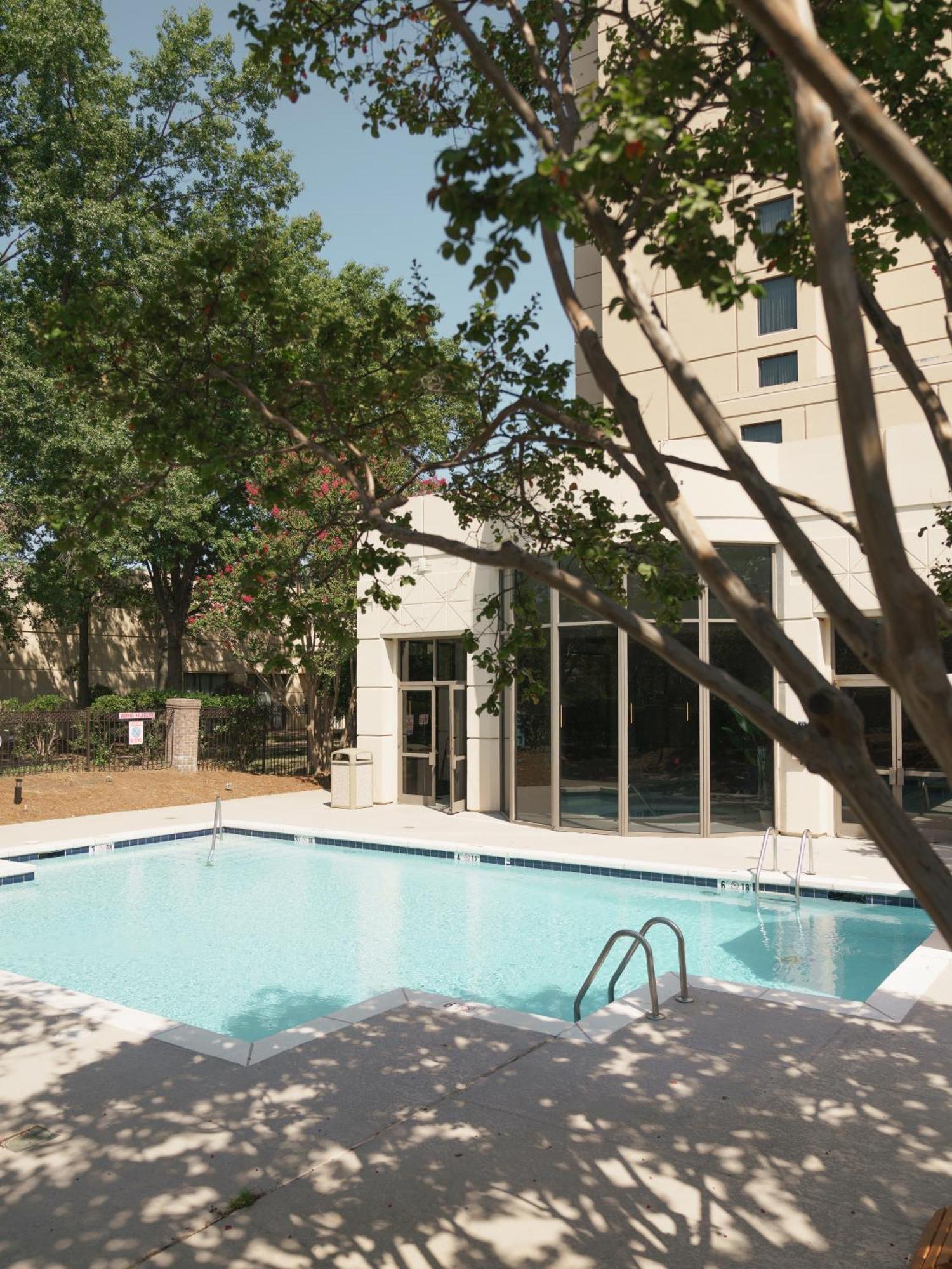 Memphis Vitality Hotel Bagian luar foto