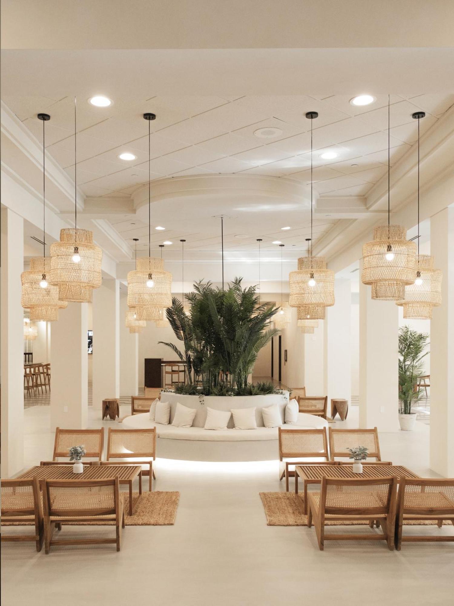 Memphis Vitality Hotel Bagian luar foto